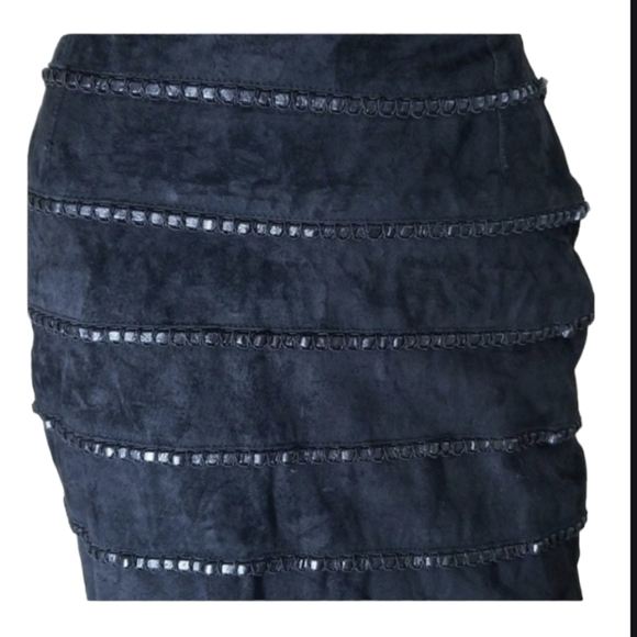 VTG Marcello Soltan Women's Black Suede Leather Mini Skirt Sz Vtg 3/Small Tiered - Picture 2 of 7
